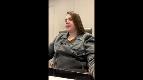 Mona online show from October 30, 12:17 pm