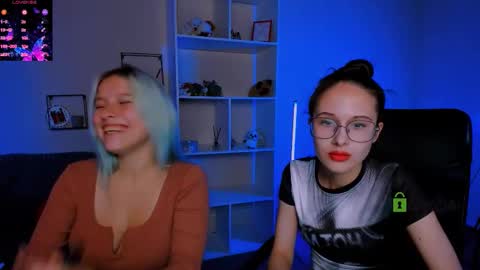 Mona  online show from October 13, 8:42 pm