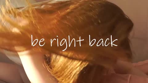 Snapshot of mona_elisa chatting on December 6, 10:27 am Elisa my Telegram online show from December 6, 10:27 am