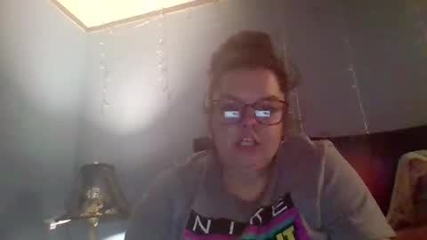 monamakeumoana88 online show from January 11, 2:16 am