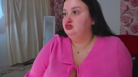 Monica online show from February 10, 12:39 pm