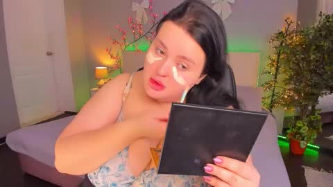 Monica online show from January 16, 1:37 pm