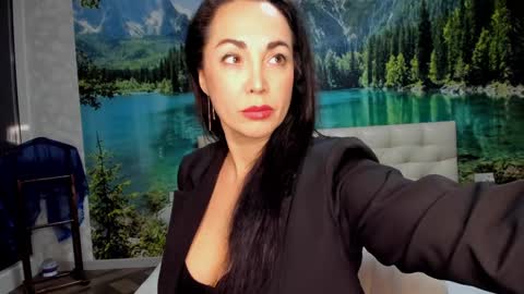 monica_weisss online show from February 1, 10:02 pm