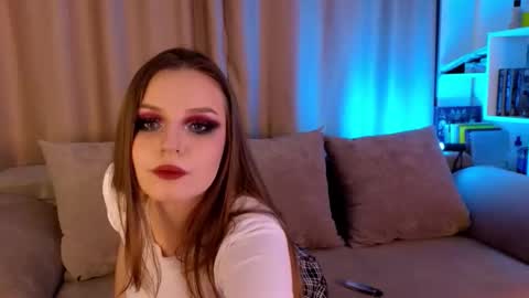 Snapshot of monicaerotic chatting on December 15, 4:17 am Monica erotic mmm online show from December 15, 4:17 am