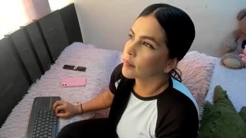 monicaharrison online show from April 21, 3:50 pm