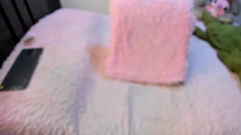 Snapshot of monicaharrison chatting on May 15, 12:23 pm monicaharrison online show from May 15, 12:23 pm
