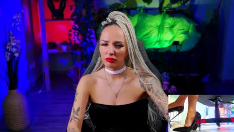 Monika online show from January 22, 4:55 pm