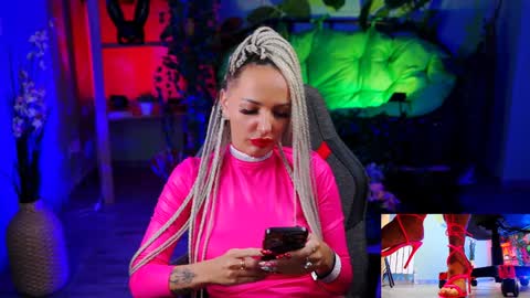 Monika online show from January 23, 2:50 pm