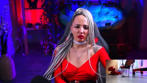 Monika online show from January 28, 5:35 pm