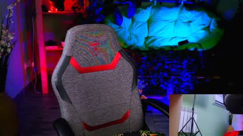 Monika online show from January 31, 6:36 pm