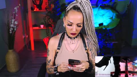 Monika online show from February 4, 11:16 am