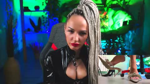 Monika online show from March 2, 11:39 am