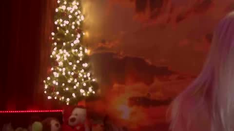 Snapshot of monicutex chatting on December 28, 5:12 am Monika online show from December 28, 5:12 am