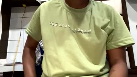 Snapshot of monika_reddy62 chatting on October 2, 2:40 am monika_reddy62 online show from October 2, 2:40 am