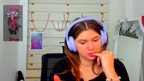 Monika online show from December 30, 2:51 pm