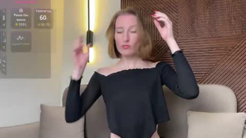 MonikaBos online show from March 15, 9:32 pm