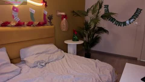 Monika online show from January 15, 4:15 am