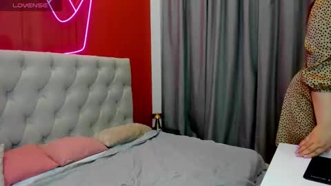 Monika online show from November 17, 2:06 am