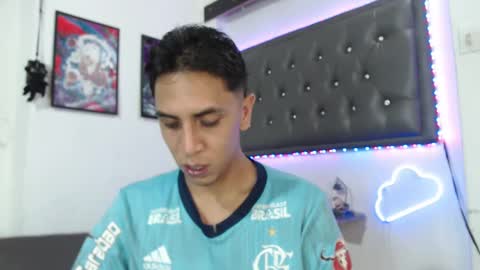 Snapshot of monkey_uchiha77 chatting on March 3, 12:27 pm simon dice online show from March 3, 12:27 pm