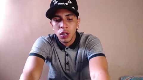 Snapshot of monkey_uchiha77 chatting on October 13, 7:25 pm simon dice online show from October 13, 7:25 pm