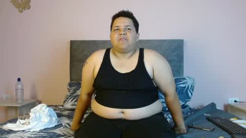 monserratthomson online show from March 28, 11:04 pm