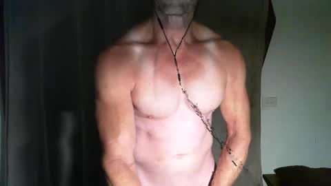 monsterdildos online show from April 15, 10:33 am