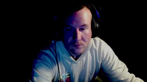 Snapshot of montana6897 chatting on January 2, 3:15 am Kingalby817 online show from January 2, 3:15 am