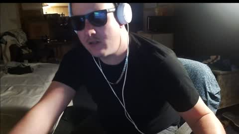 Snapshot of montana6897 chatting on January 21, 12:18 pm Kingalby817 online show from January 21, 12:18 pm