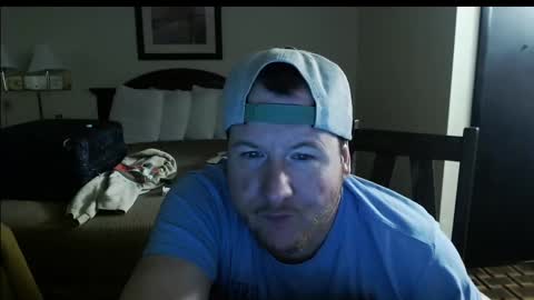 Snapshot of montana6897 chatting on February 25, 1:39 pm Kingalby817 online show from February 25, 1:39 pm