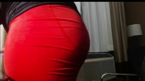 Snapshot of montana6897 chatting on March 4, 8:13 am Kingalby817 online show from March 4, 8:13 am