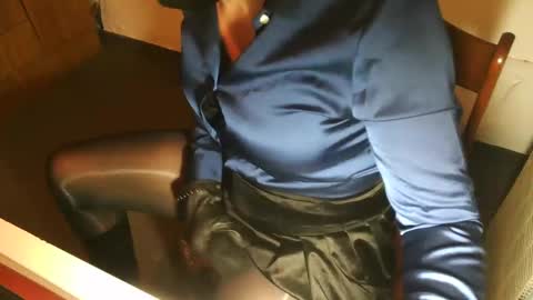 Snapshot of montero81 chatting on October 24, 8:27 pm Sabrina online show from October 24, 8:27 pm