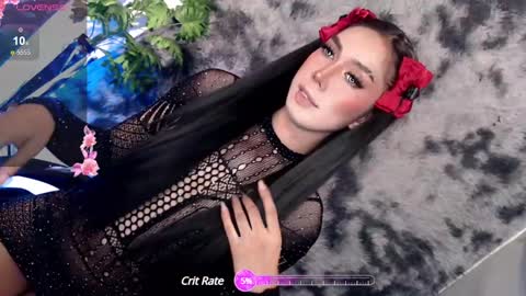 Snapshot of montrous_princessx chatting on February 13, 10:12 am Princess take me to private or password show online show from February 13, 10:12 am