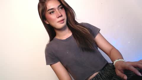 Snapshot of montrous_princessx chatting on November 1, 2:57 am Princess take me to private or password show online show from November 1, 2:57 am