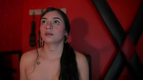 Monttserratt online show from April 11, 7:18 pm