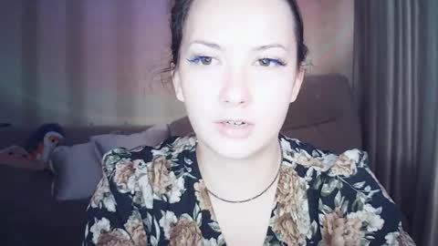 moodiemira online show from March 9, 3:05 pm