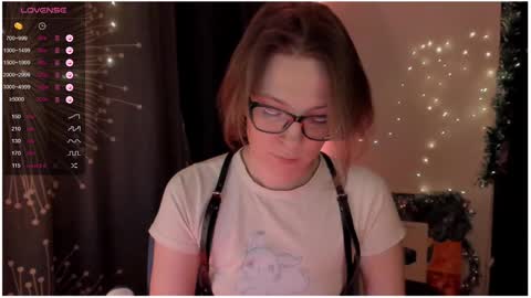 Roxy online show from December 14, 6:41 pm