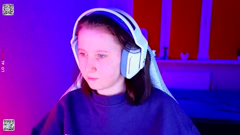 Lola online show from January 15, 4:55 pm