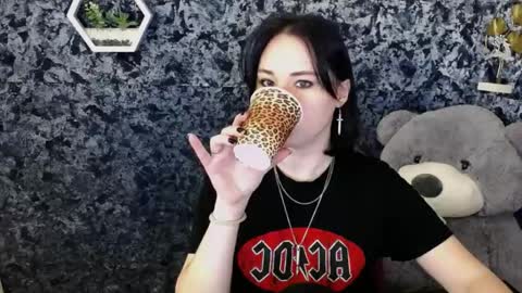 Diana online show from March 23, 6:17 am