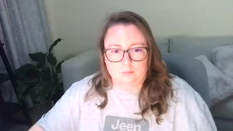 Moon Petal online show from September 29, 3:11 am