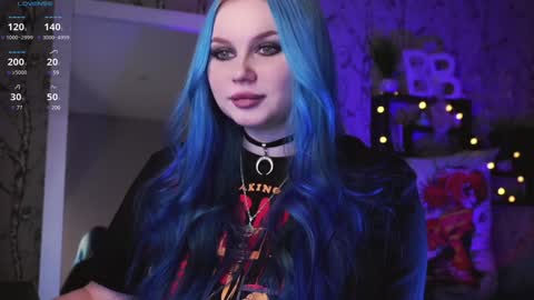 Snapshot of moon_valkyriie chatting on February 2, 9:08 am Emilia online show from February 2, 9:08 am