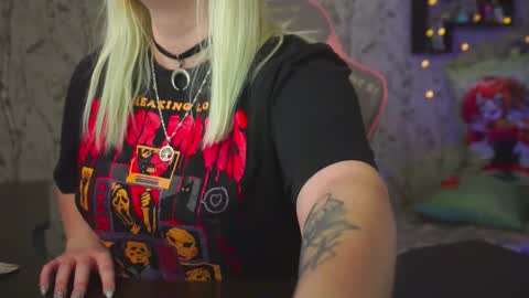 Emilia online show from February 3, 6:22 am