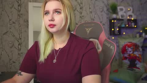 Emilia online show from February 26, 9:30 am