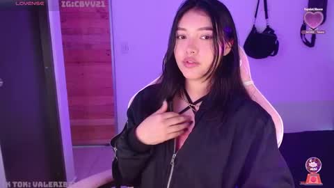 bell  online show from October 31, 10:00 pm