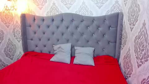 Charlotte online show from January 11, 6:35 pm