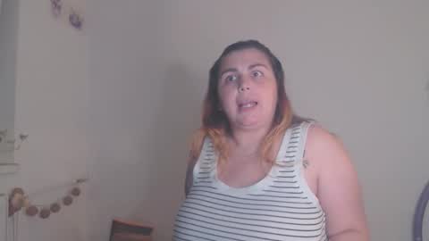 Snapshot of moonfox_ chatting on September 24, 2:48 am MoonFox online show from September 24, 2:48 am