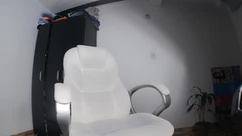 moonie_baddie31 online show from March 1, 3:19 am