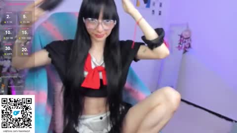 Snapshot of moonlady_ chatting on September 17, 2:13 am MOON online show from September 17, 2:13 am