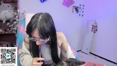 Snapshot of moonlady_ chatting on September 21, 1:18 am MOON online show from September 21, 1:18 am