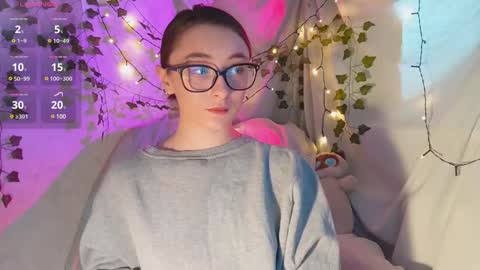 Dana online show from December 3, 10:39 am