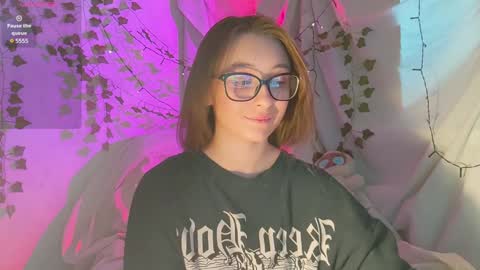 Dana online show from December 4, 9:07 am